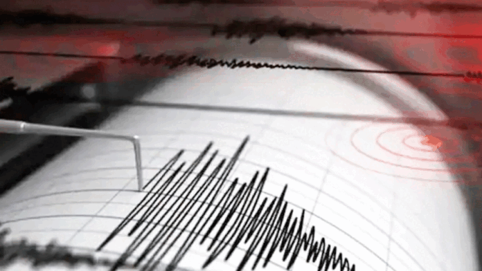 Delhi Earthquake | दिल्ली-NCR में आया तेज भूकंप, भयंकर झटकों से हिली धरती, 5.8 थी तीव्रता