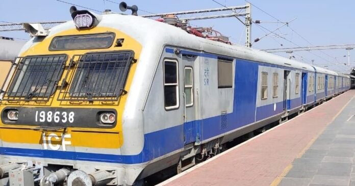 Today Cancelled Train List: 293 ट्रेनों को रेलवे ने किया कैंसिल, देखें लिस्‍ट