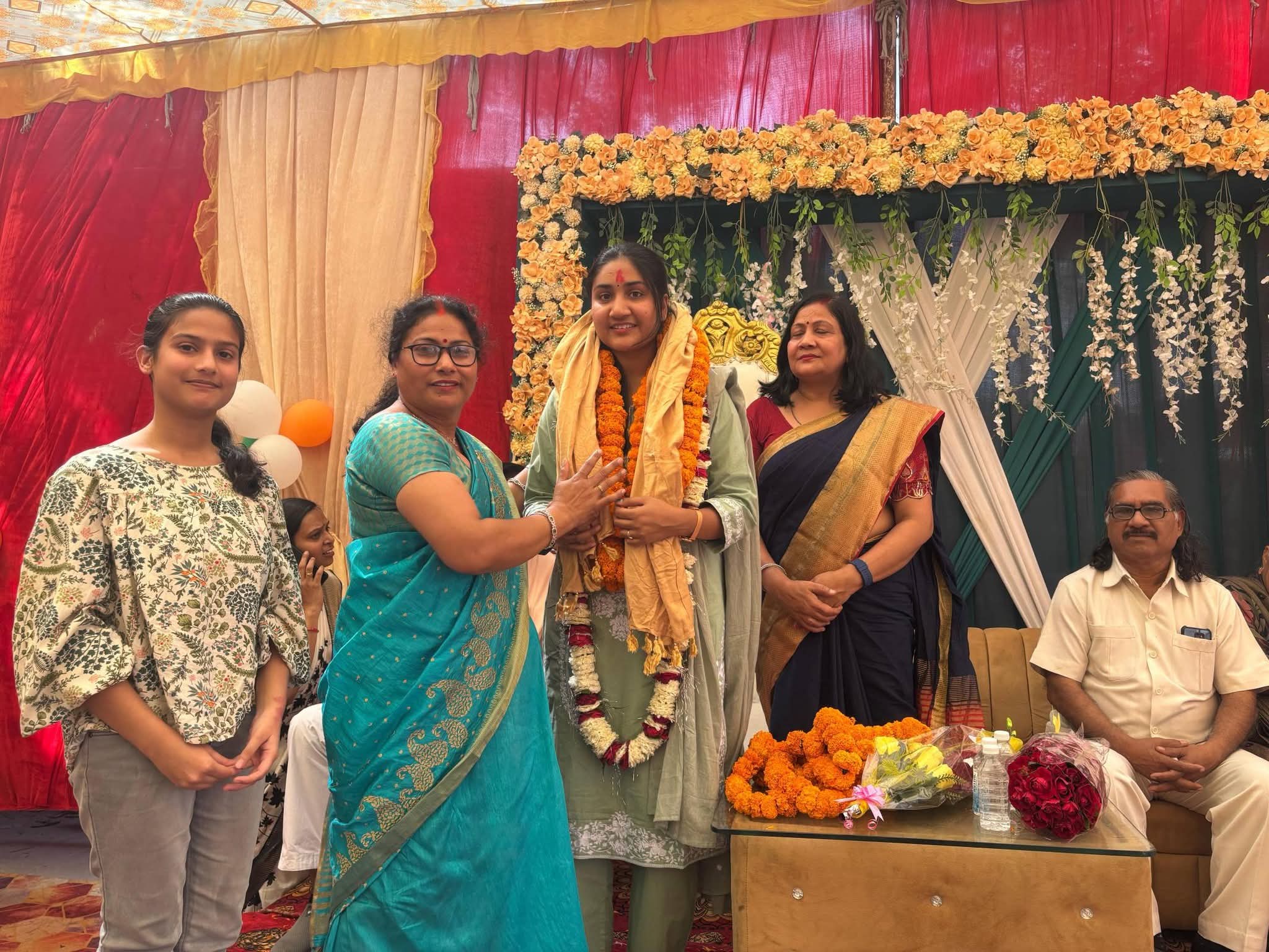 श्रुति ओला का ओबरा आगमन बना गौरव का उत्सव, यूपीएससी में 329वीं रैंक से क्षेत्र का नाम रोशन