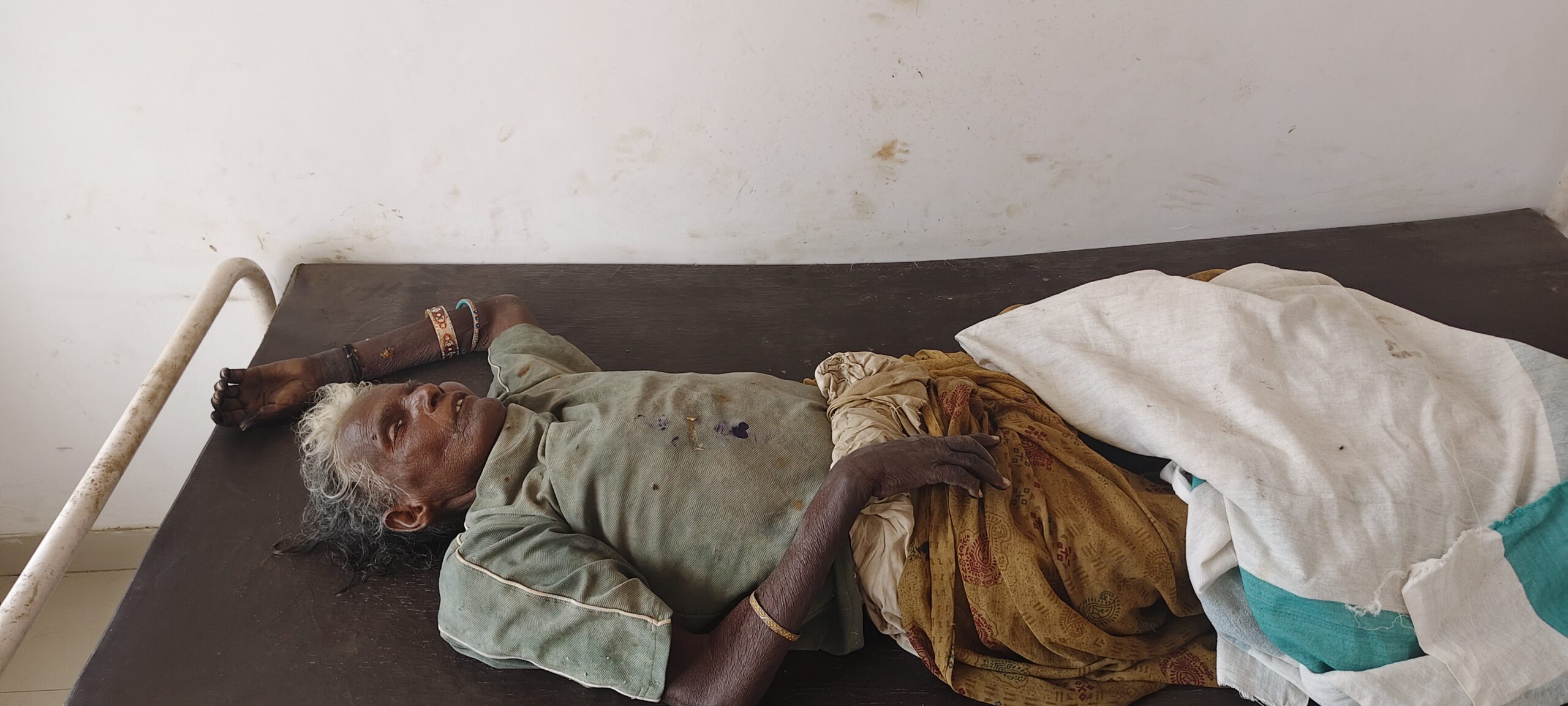 NH-39 किनारे अज्ञात महिला का शव मिलने से सनसनी, दोपहर 12 बजे की घटना