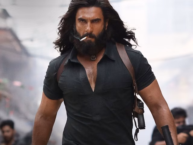 बॉक्स ऑफिस पर नोट छापने की मशीन बनी 'धुरंधर 2', ऋतिक रोशन की 'वॉर' को चटाई धूल