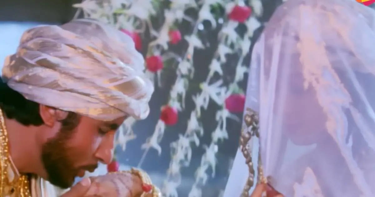 34 साल पुरानी फिल्म, अधेड़ उम्र के सुपरस्टार पर मर मिटी थी हसीना, 1 हीरो के लिए साबित हुई मनहूस डूब गया करियर