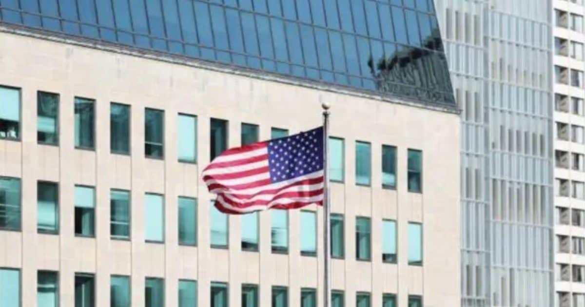 America Iran War : कनाडा में US दूतावास पर चली तड़ातड़ गोलियां, अल्लाह टी-शर्ट वाले टेक्सस किलर से मिला कनेक्शन