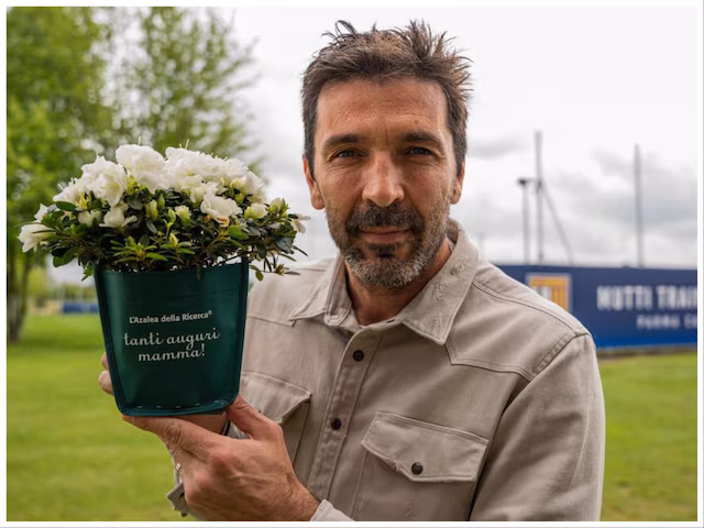 Gianluigi Buffon ने 45 साल की उम्र में फुटबॉल को कहा अलविदा,नम आंखों से कहा...