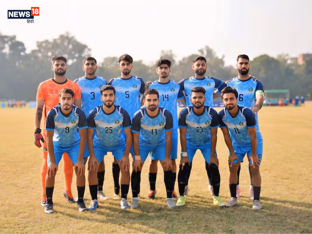 फुटबॉल टीम में 20 में से 19 खिलाड़ी कश्मीर से, जम्मू से सिर्फ एक प्लेयर