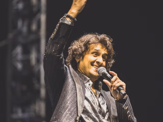 'आ सकता हूं पर नहीं आऊंगा', सोनू निगम ने जब गाने के लिए अवॉर्ड किया रिजेक्ट