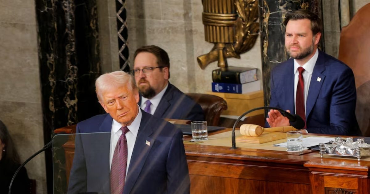 Trump party republican senators angry : Iran US War | ईरान में अब ट्रंप करेंगे नया कांड? सुनकर भड़के अपनी ही पार्टी के सांसद, सीक्रेट मीटिंग छोड़ भागे