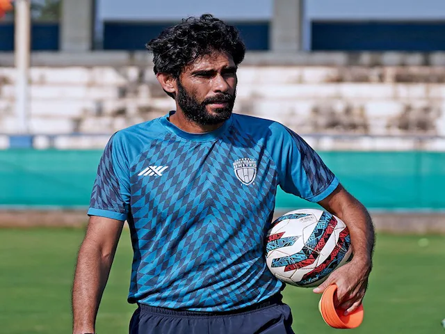 कौन हैं खालिद जमील, पहले भारतीय जो बने इंडियन फुटबॉल टीम के हेड कोच