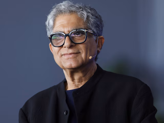 दीपक चोपड़ा और एपस्टीन के बीच हुई लड़कियों पर बात, नए खुलासे से हड़कंप