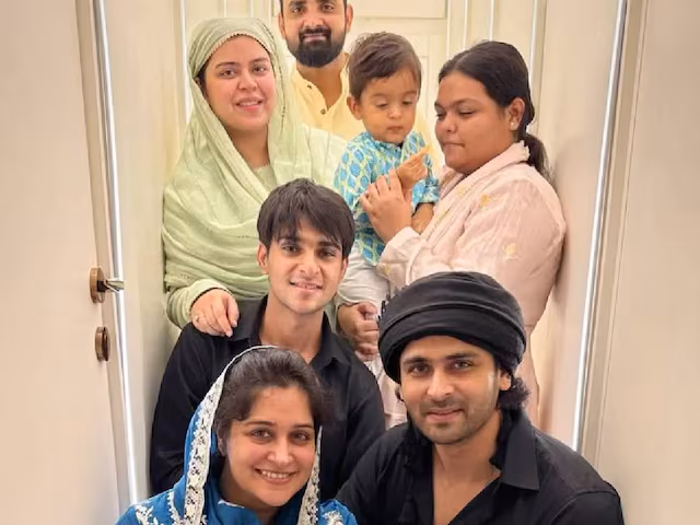 सोशल मीडिया इन्फ्लुएंसर ने बंद किया रेस्टोरेंट, गैस संकट ने डुबोया बिजनेस 