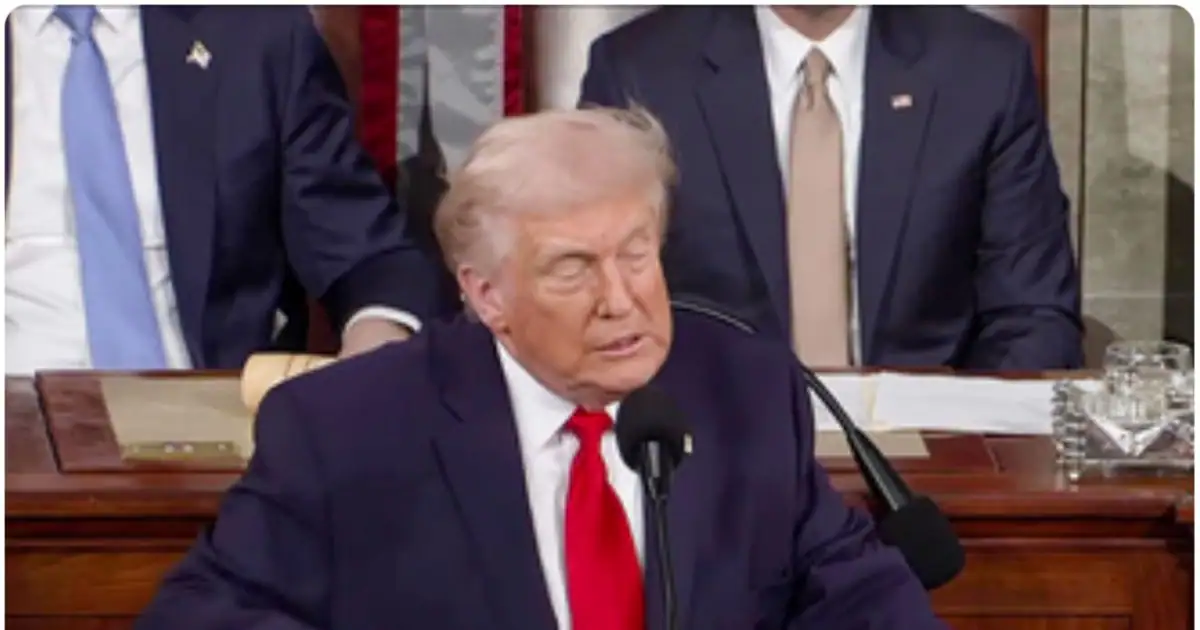 अमेरिका ने खत्म कर दी ईरान की पूरी नेवी? 9 जहाज और हेडक्वार्टर तबाह करने का ट्रंप ने किया दावा