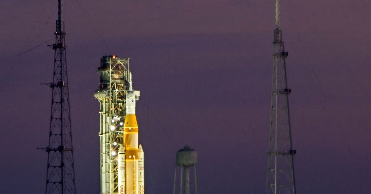 आर्टेमिस-2 के प्रक्षेपण की तैयारी पूरी, 53 साल बाद चंद्रमा मिशन के लिए नासा की उलटी गिनती शुरू