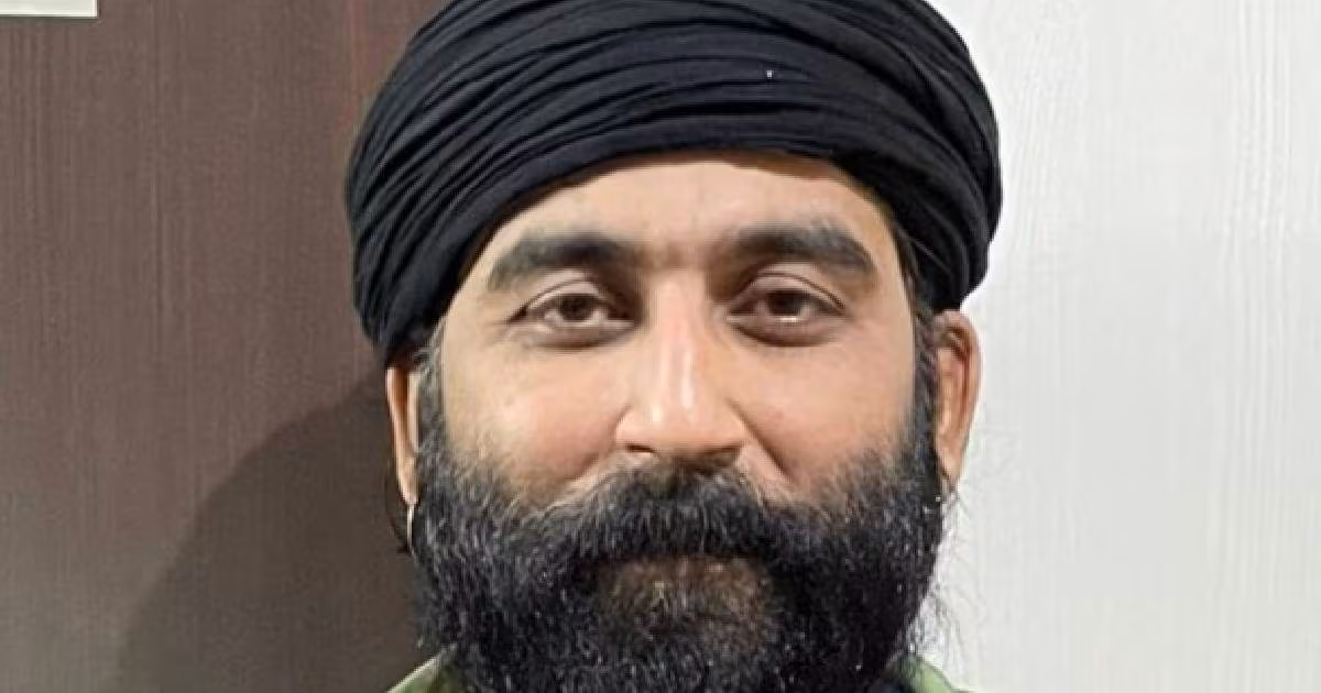 ‘मैं पाकिस्तानी नहीं हूं’, ‘धुरंधर’ फेम विवेक सिन्हा ने शेयर किया वीडियो, लोगों ने देखते ही सुना दी खरी खोटी