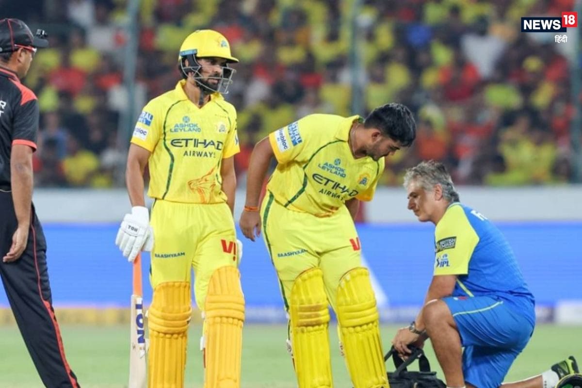 IPL 2026: CSK पर टूटा मुसीबतों का पहाड़, 3 हफ्ते के लिए बाहर हो सकता है यह स्टार खिलाड़ी, SRH के खिलाफ लगी थी चोट
