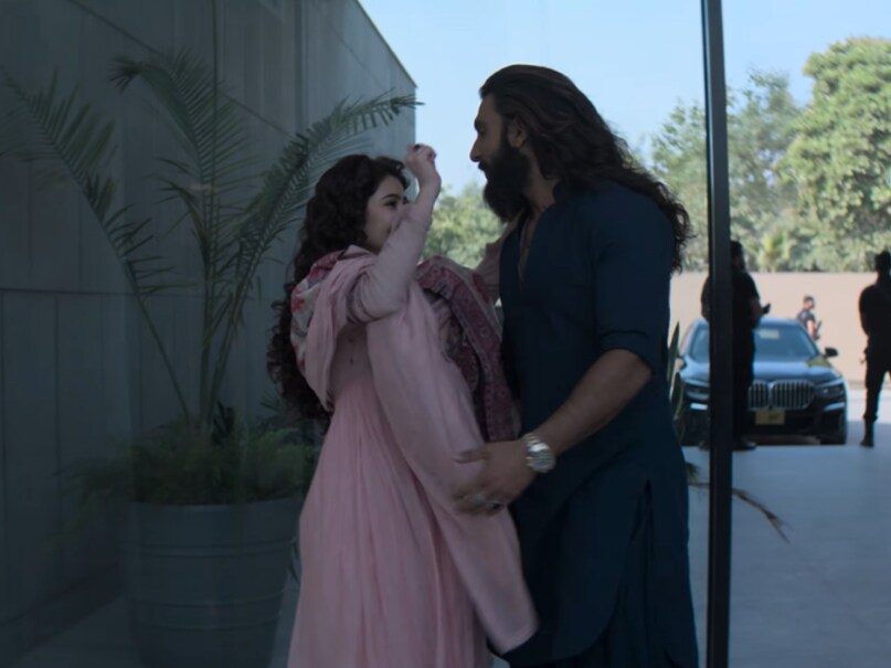 Entertainment Entertainment