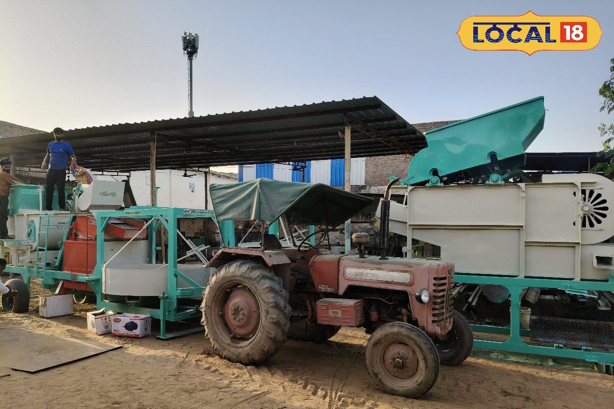 किसान बेटे का धमाका! “दशानन” मशीन से मिनटों में साफ हुई मूंगफली, अब किसानों की मेहनत और खर्च दोनों आधे