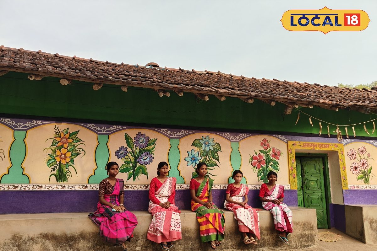 लाल मिट्टी की ईंट, पुआल-टाइल से बनी छत, फर्श पर मिट्टी-गोबर…ऐसे बनते हैं झारखंड के नेचुरली ठंडे घर!