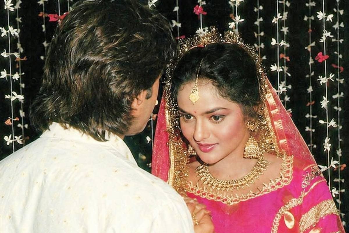 बॉलीवुड का सबसे खौफनाक ‘ब्लैक संडे’: जब इस फिल्ममेकर ने एक्टर के सामने उसकी मां और बहन को मार डाला