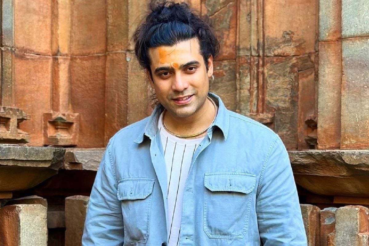 जुबिन नौटियाल ने रचाई शादी, पहाड़ों की वादियों में अपने बचपन के दोस्त के बने हमसफर!