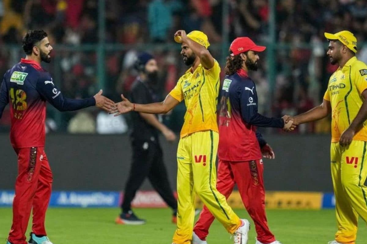 BCCI ने चलाया IPL टीमों पर डंडा, मानो नियम नहीं तो लगेगा बैन, डगआउट में खिलाड़ियों की संख्या तय, और कई बातों पर रोक