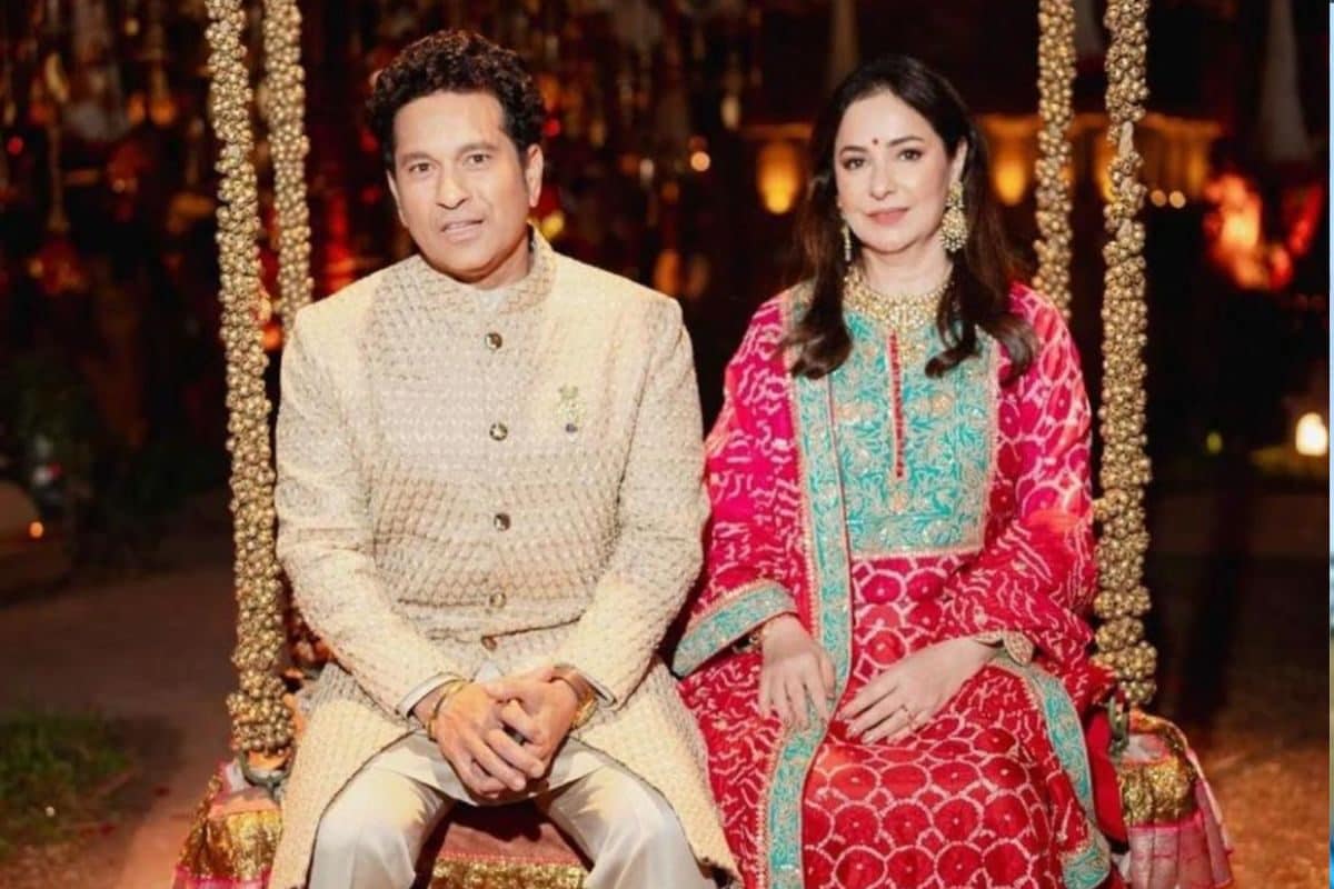 SACHIN BIRTHDAY SPECIAL: अंजलि नहीं थी सचिन का पहला प्यार, रेस्टोरेंट के उस ऑर्डर ने खोल दी पोल पट्टी