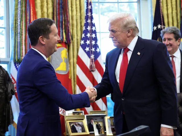 ईरान डेडलाइन से 60 मिनट पहले सीक्रेट मीट, भारत में अमेरिकी दूत से मिले ट्रंप