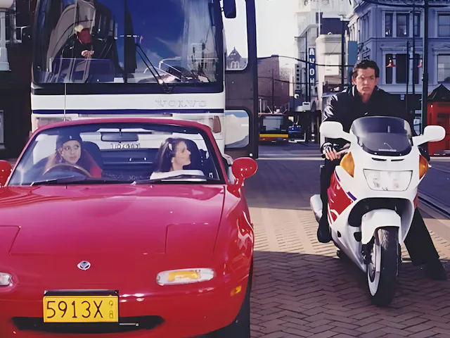 अमीषा पटेल की ऑन स्क्रीन बहन, ऋतिक रोशन संग दे चुकी ब्लॉकबस्टर