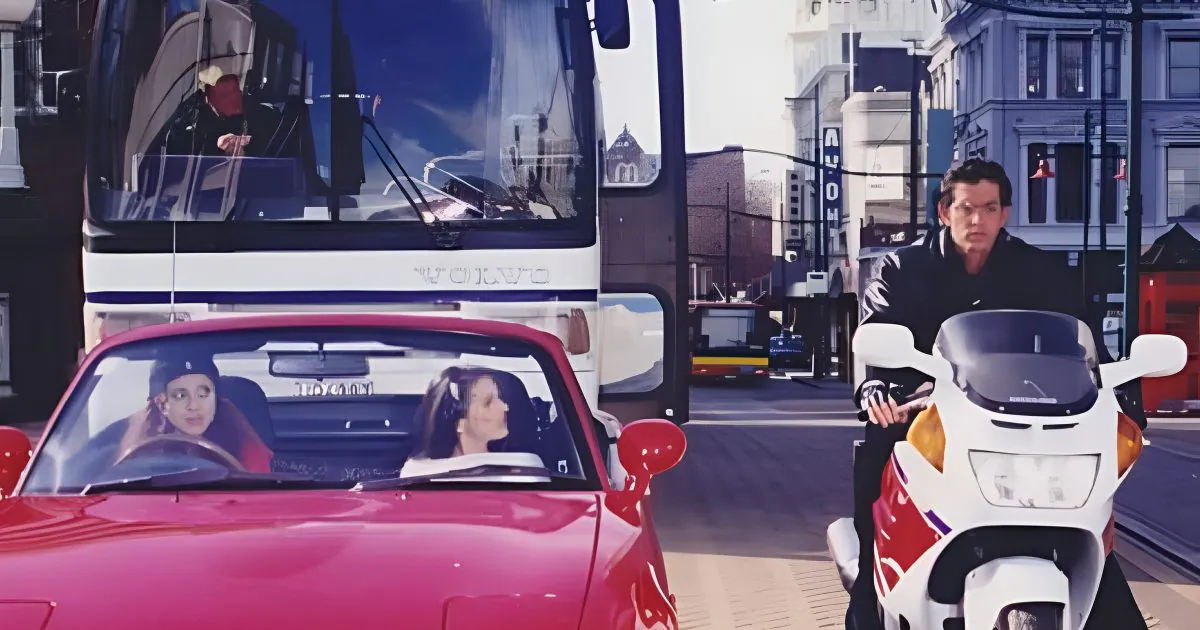 अमीषा पटेल की ऑन स्क्रीन बहन, ऋतिक रोशन संग दे चुकी ब्लॉकबस्टर, प्यार के लिए समाज से तोड़ दिया था नाता