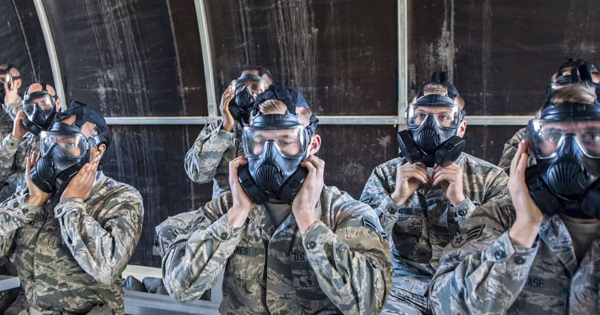 ईरान में फंसे एयरमैन की धड़कने सुन रहा था अमेरिका, CIA का दुर्लभ उपकरण ‘घोस्ट मर्मर’ बना कवच