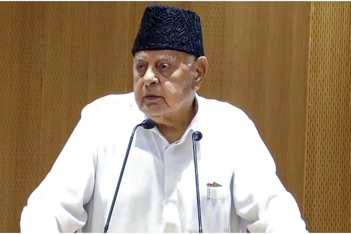 पाकिस्तान पर सॉफ्ट लाइन? नरवणे और RSS नेता के बयान का फारूक अब्दुल्ला ने किया खुला समर्थन