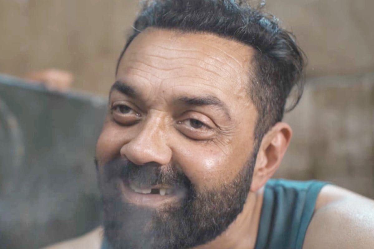 Bandar Teaser: ‘बंदर’ के टीजर में दिखा डैशिंग विलेन का अलग अवतार, सच्ची घटना पर बेस्ड एक खौफनाक सफर पर निकले बॉबी