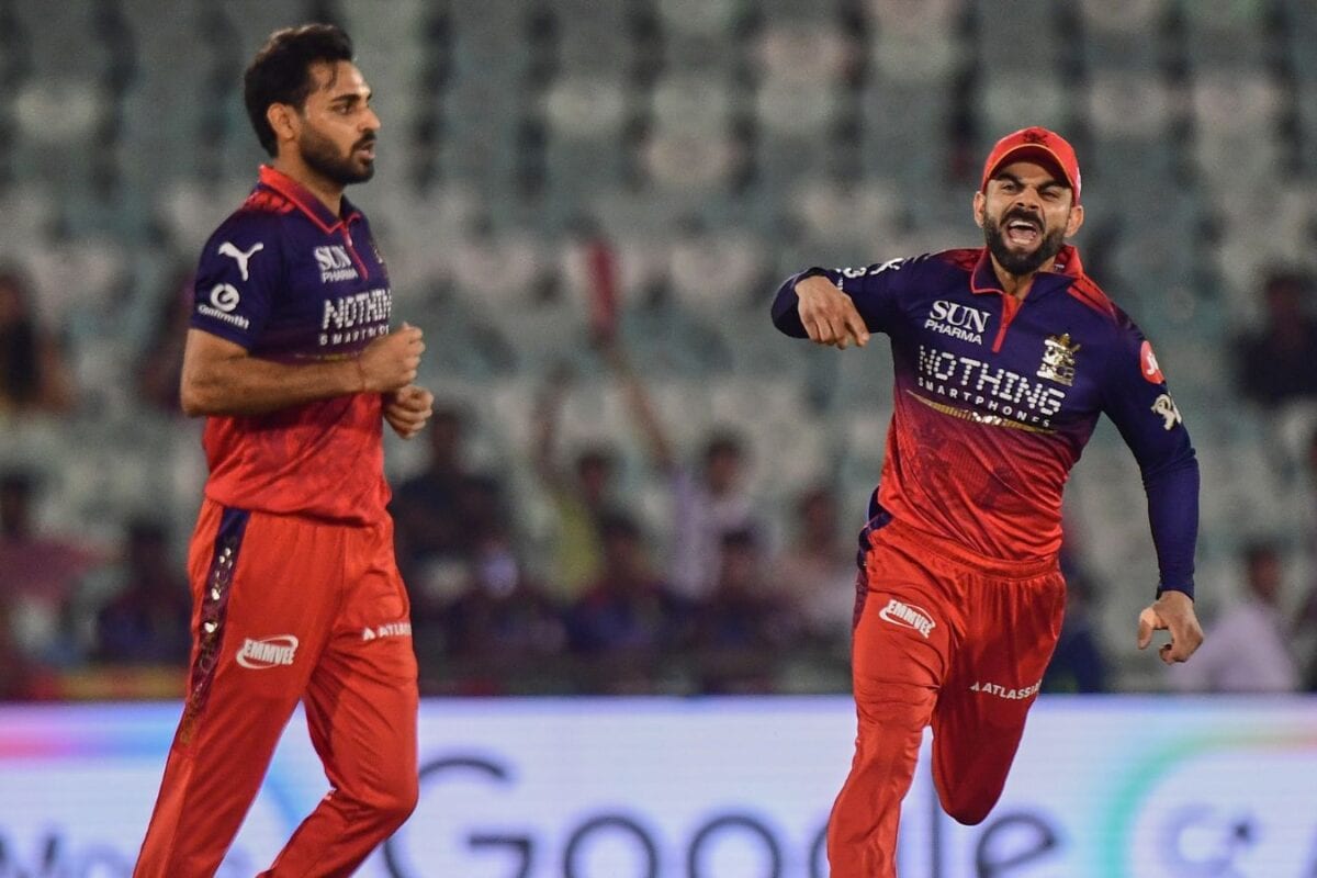 भुवनेश्वर कुमार ने रचा इतिहास, आईपीएल में ऐसा करने वाले पहले भारतीय खिलाड़ी बने जो…