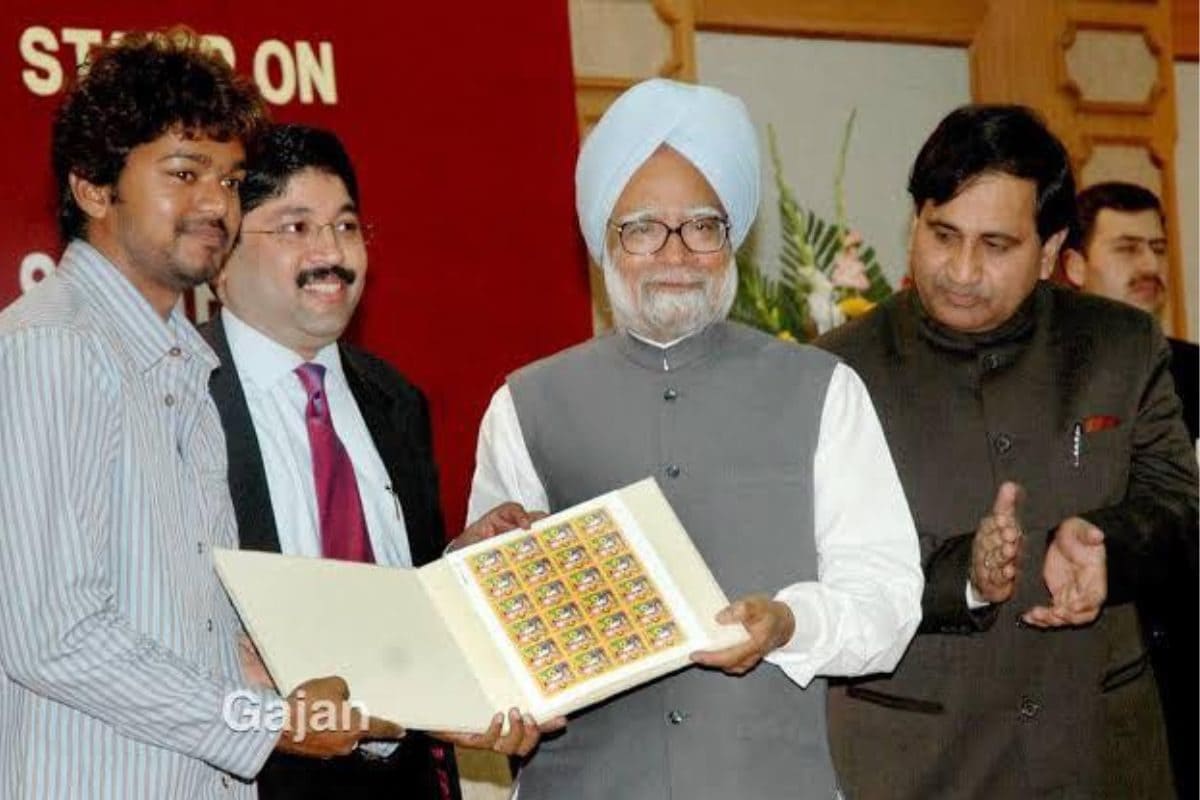 मनमोहन के साथ व‍िजय, 20 साल पुरानी तस्‍वीर द‍िखाकर शकील अहमद ने क्‍या याद द‍िलाया