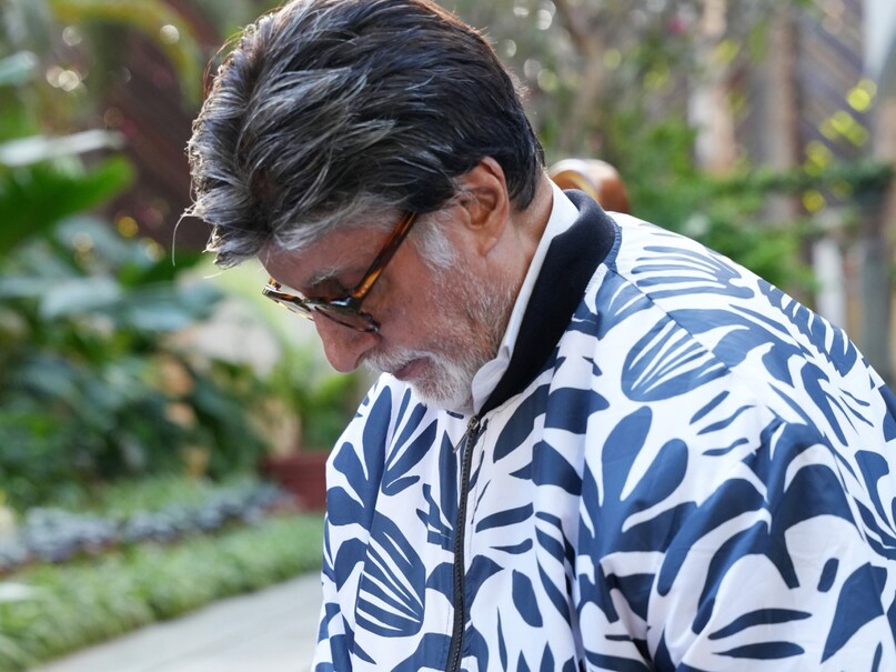 Amitabh Bachchan, Amitabh Bachchan News, Amitabh Bachchan can not sleep at night at age of 83, Amitabh Bachchan and Peace, Amitabh Bachchan Soulful Classical Music, Amitabh Bachchan family, Amitabh Bachchan age, अमिताभ बच्चन, अमिताभ बच्चन समाचार, अमिताभ बच्चन 83 साल की उम्र में रात को सो नहीं पाते, अमिताभ बच्चन और शांति, अमिताभ बच्चन भावपूर्ण शास्त्रीय संगीत, अमिताभ बच्चन परिवार, अमिताभ बच्चन की उम्र