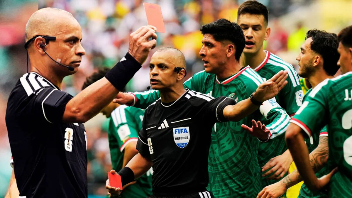 FIFA World Cup 2026: फीफा वर्ल्ड कप की खतरनाक शुरुआत, बेकाबू हुए खिलाड़ी, पहले ही मैच में 3 रेड कार्ड का बना शर्मनाक रिकॉर्ड