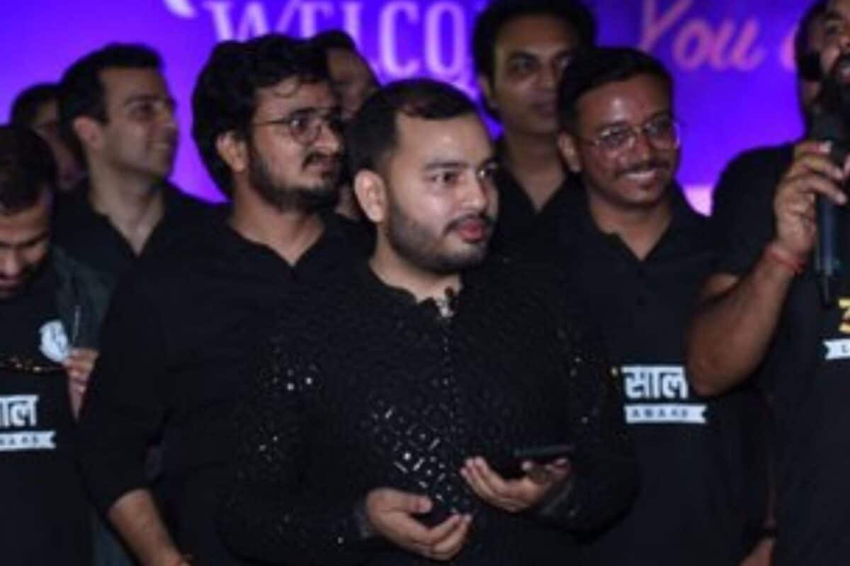 अलख पांडेय की कंपनी फिजिक्‍सवाला पर लगा जुर्माना, डार्क पैटर्न का इस्‍तेमाल करने पर सीसीपीए ने लगाई 5 लाख की पेनाल्‍टी