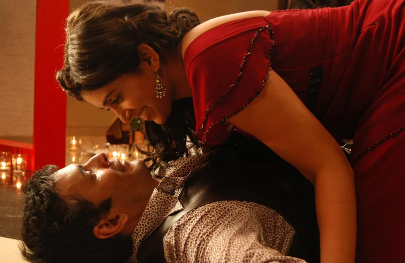 sonali kulkarni, tabu, sonali kulkarni movie, sonali kulkarni tabu, tabu sonali kulkarni, सोनाली कुलकर्णी, तब्बू, सोनाली कुलकर्णी तब्बू, तब्बू सोनाली कुलकर्णी