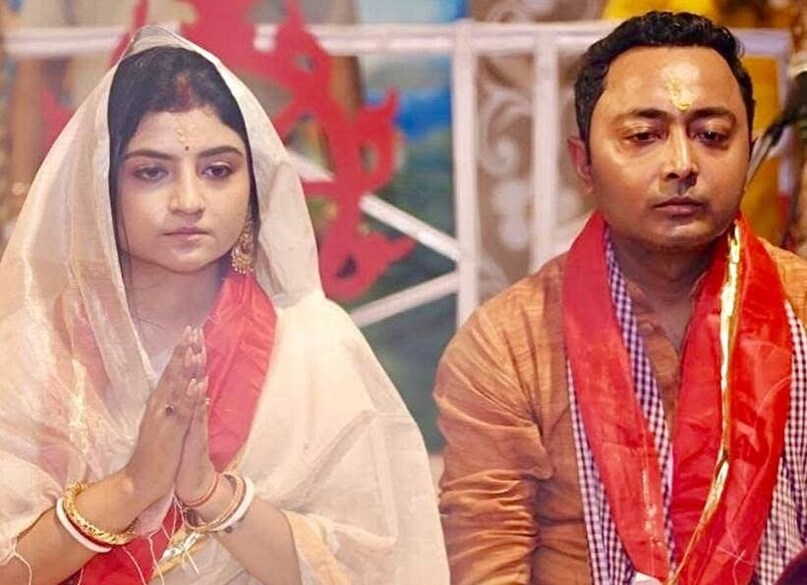उन्होंने शुरुआत में इस रिश्ते के लिए साफ तौर पर इनकार भी कर दिया था. देबराज आसानी से हार मानने वालों में से नहीं थे. उन्होंने अदिति को प्रभावित करने के लिए तरह-तरह के गिफ्ट्स भेजने शुरू किए. 