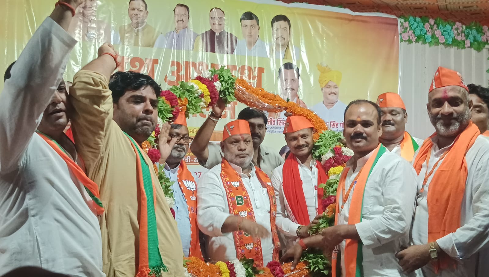 एक भारत, श्रेष्ठ भारत के संकल्प के साथ विकसित भारत को विश्व गुरु बनाने में जुटी सरकार : हंसराज विश्वकर्मा