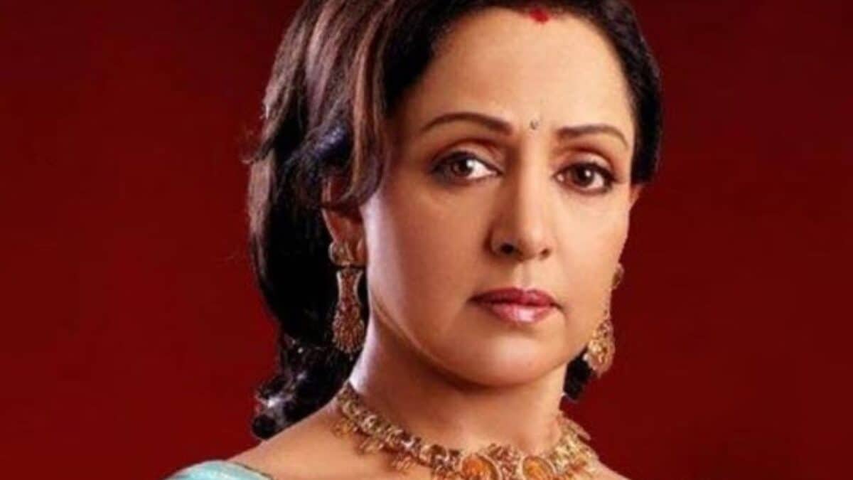 हेमा मालिनी डेब्यू से पहले ही बनी ‘ड्रीम गर्ल’, प्रोड्यूसर का ‘मास्टरप्लान’ कर गया काम, चमका दी किस्मत