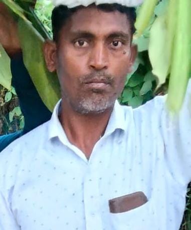 पंखे का कनेक्शन करते समय करंट की चपेट में आए बर्तन व्यापारी की मौत चार मासूम बच्चों के सिर से उठा पिता का साया, हादसे के बाद घर में मचा कोहराम