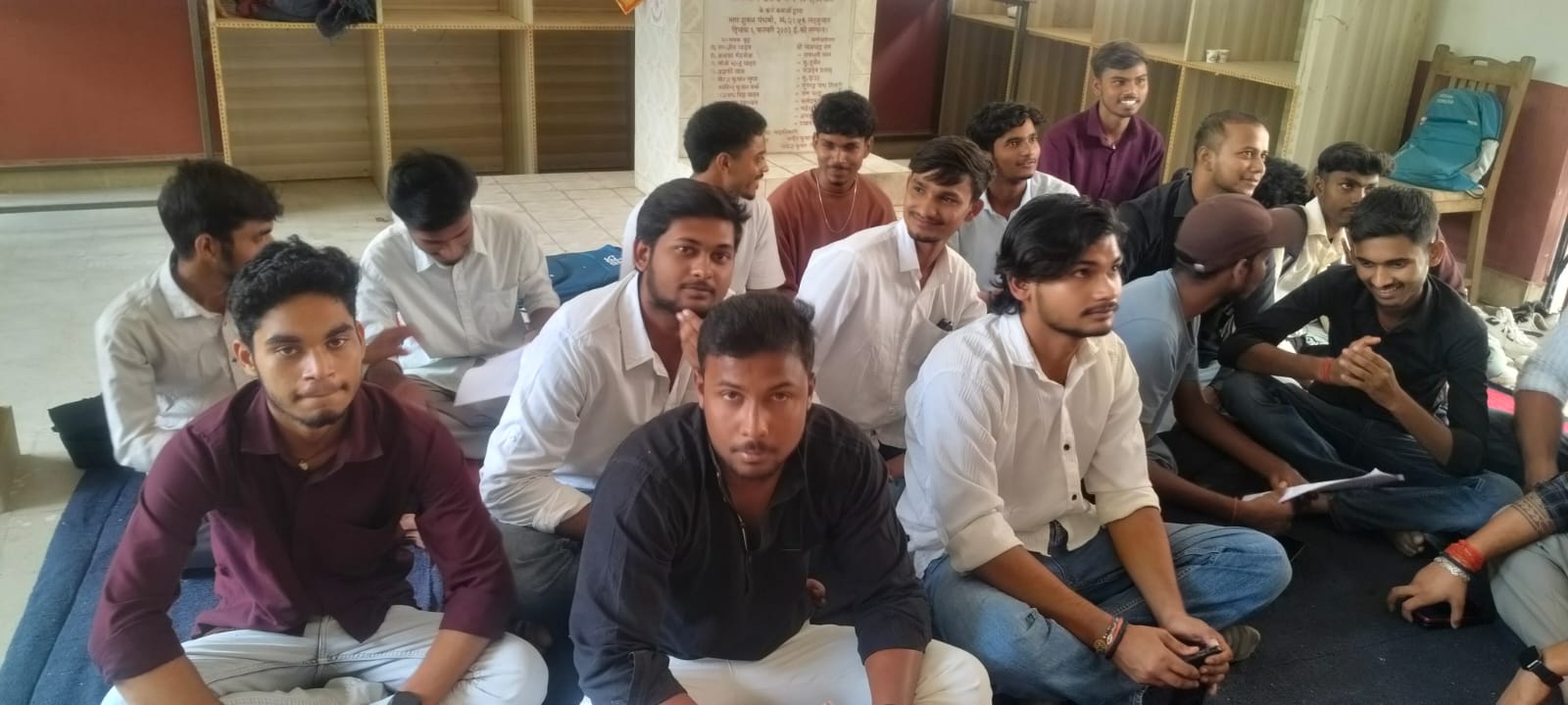 दुद्धी महाविद्यालय में छात्रों का एक दिवसीय धरना,कालेज के दो शिक्षकों पर कार्रवाई की मांग